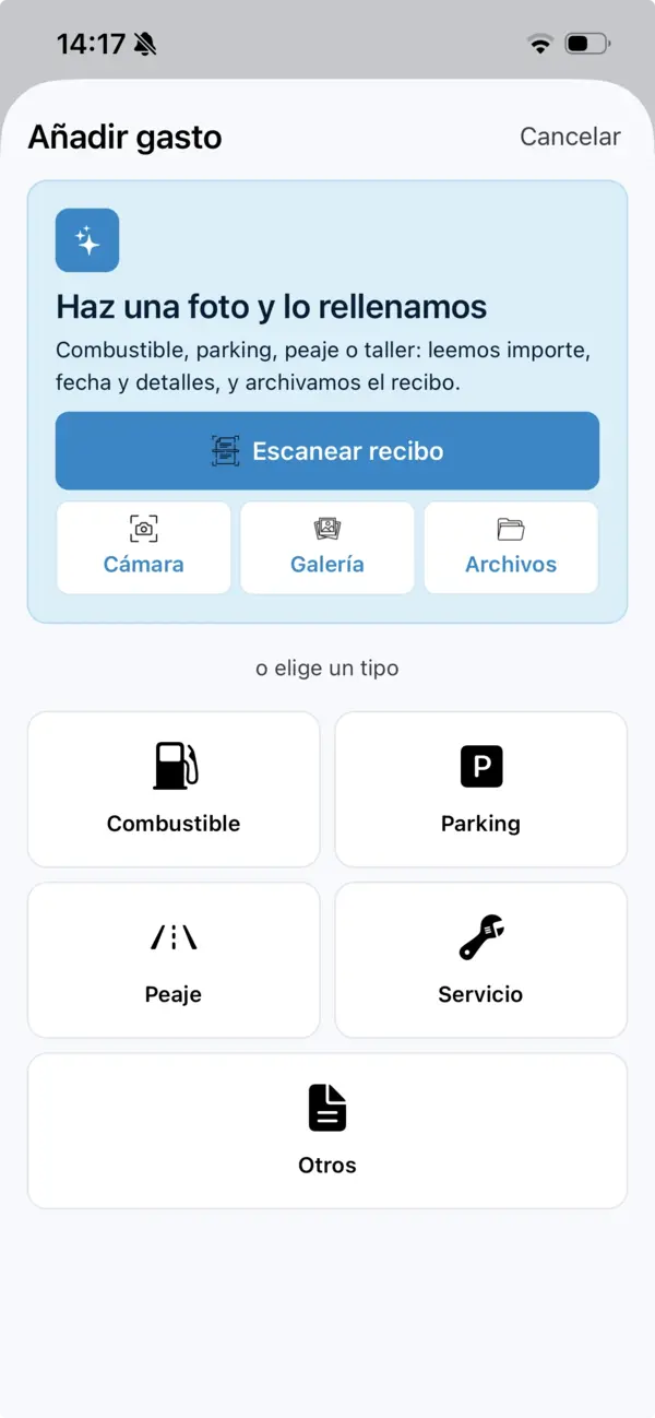 La pantalla de añadir gasto con opciones de escanear, cámara, galería y archivos