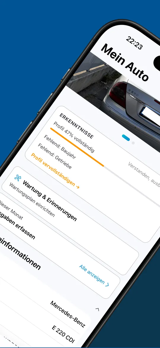 Der Bildschirm Mein Auto mit gespeichertem Mercedes, Profil-Insights und Fahrzeugdaten