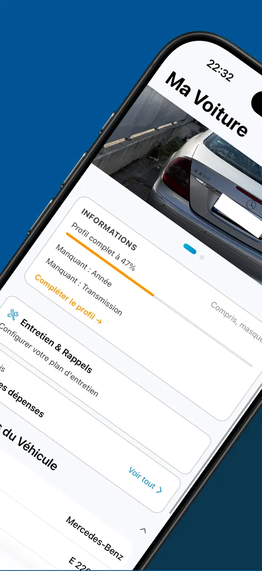 L'écran Ma Voiture avec une Mercedes enregistrée, les infos du profil et du véhicule